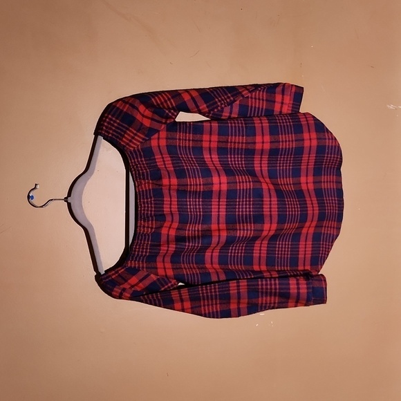 Off the Shoulder Plaid Blouse - Picture 2 of 7